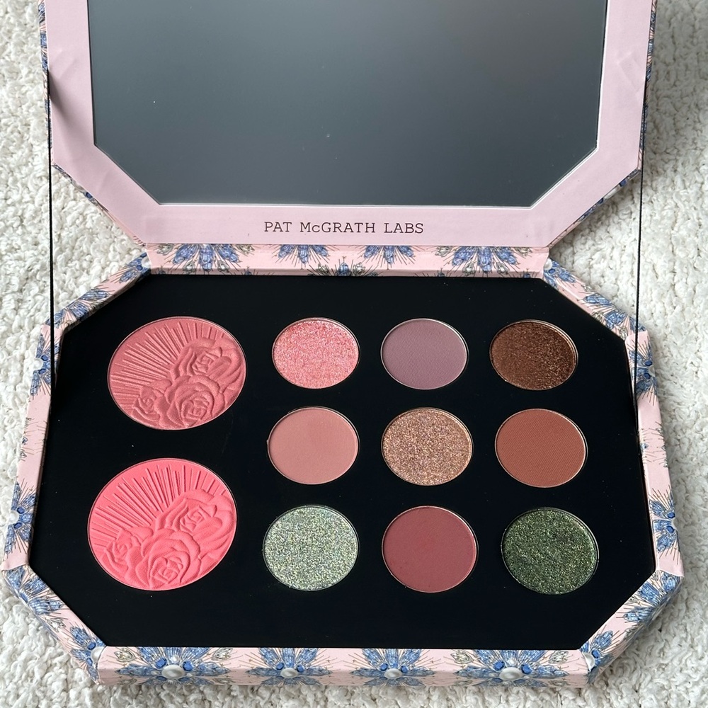 BN Pat McGrath Labs MTHRSHP Bijoux Brilliance Palette- Starstruck Splendour